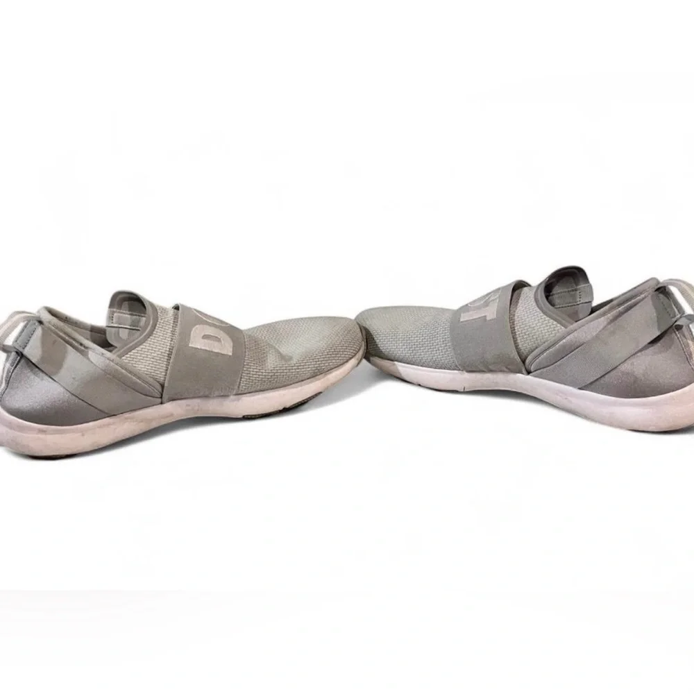 Nike Flex Gray Slip-On Sneakers